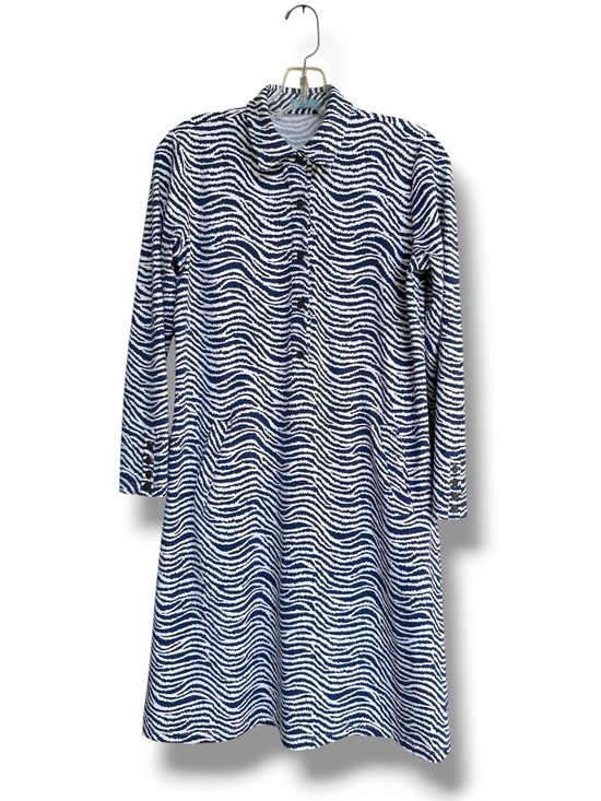 J. McLaughlin Dresses & Skirts - J. McLaughlin Catalina Cloth Navy/White Wave Print Pullover Shirtdress Small